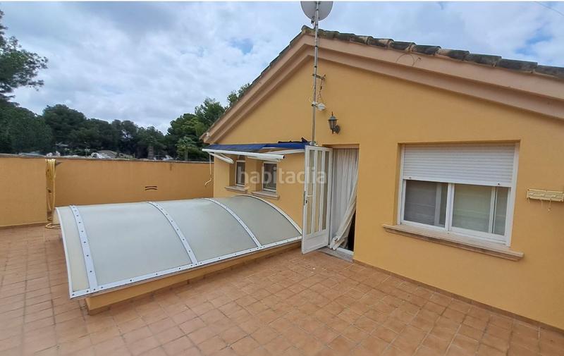 Foto 19c5c7e5-2a44-42d5-b8cb-6c61c3f9678f. Chalet en carrer josé gascón sirera 20 gran chalet betera en Bétera