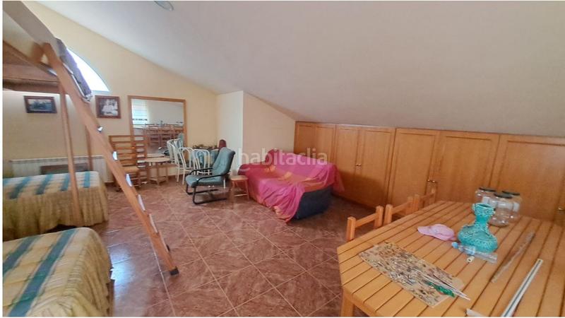 Foto 46d8f14b-b2ab-4e2a-b4b9-0e9431fb9640. Chalet en carrer josé gascón sirera 20 gran chalet betera en Bétera