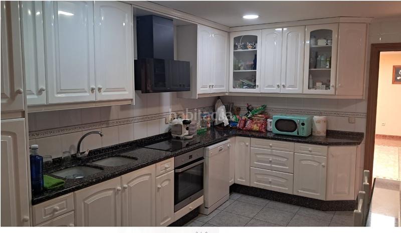 Foto c3dd17a2-0a0d-410a-9840-b46315465aae. Chalet en carrer josé gascón sirera 20 gran chalet betera en Bétera