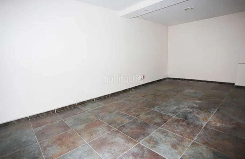 Foto 5f33fd17-b9e2-4005-b0fc-39c809f0d504. Locale commerciale in Brull (El)