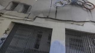 Locale commerciale  Carrer can llagosta. Badalona (barcelona). "okupado" (no se puede visitar ni hipoteca