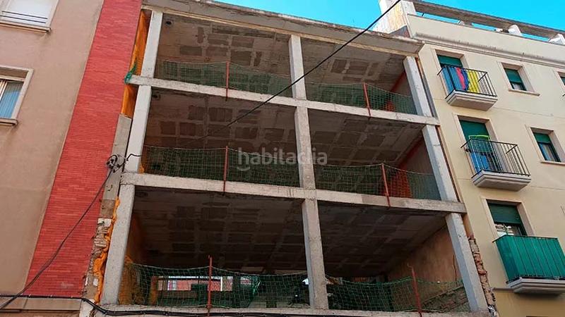 Foto b83d3867-dc5c-43dd-9a11-36fb407d3bc5. Edificio figueres (gerona). c/ progrés. en Sant Narcis Girona