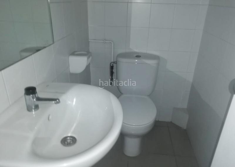 Foto 081d59ee-4d8c-4c87-9311-3c58005634ee. Locale commerciale in La Cogullada Terrassa