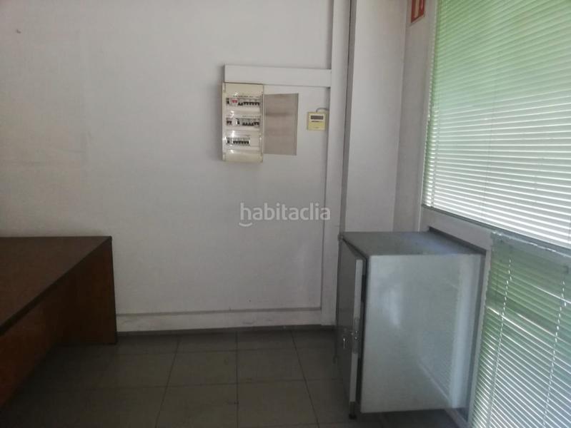 Foto 553c5f46-6731-479f-aaa3-a982e159803e. Locale commerciale in La Cogullada Terrassa