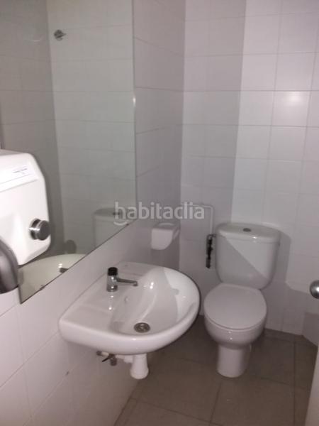 Foto 5ea2d7b1-60cd-4a01-8d5a-d629ed86921f. Locale commerciale in La Cogullada Terrassa