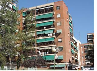 Local Comercial en Calle Montero
