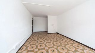 Pis  Carrer jerez de la frontera. Badalona (barcelona). "okupado" (no se puede visitar ni hipoteca