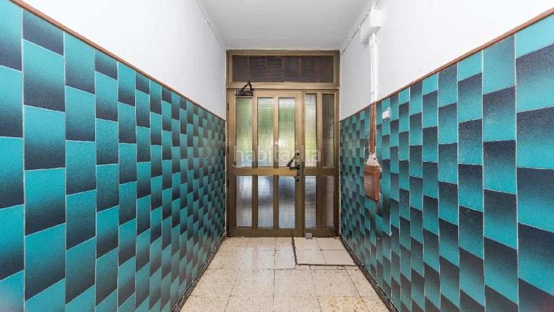 Foto a1cf32cd-08fb-40e0-ae17-3df747c9f0b8. Appartement dans Llefià Badalona