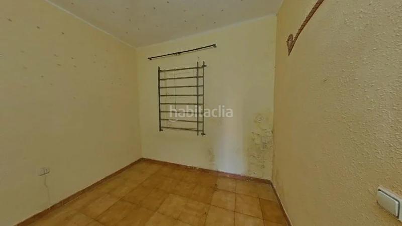 Foto a4c227b8-cb24-4a35-a3f6-c61935f7d1b2. Pis a La Salut Badalona