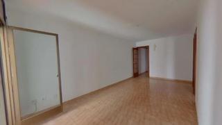 Appartement  Carrer de pau piferrer. Badalona (barcelona). "okupado" (no se puede visitar ni hipoteca