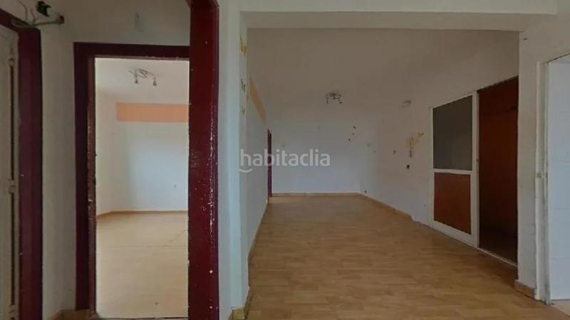 Foto a64dda87-f9b9-4768-84f3-1bb37fe0c126. Flat in Sant Roc Badalona