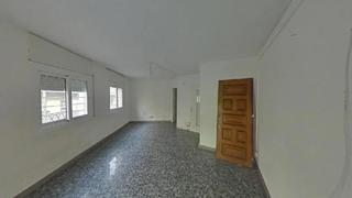 Appartement  Carrer de l'autonomia. Badalona (barcelona). "okupado" (no se puede visitar ni hipoteca