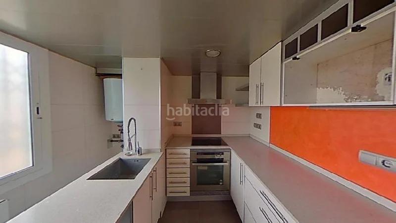 Foto 0f671e6f-734e-4403-9b11-2b834482ce55. Pis a Bufalà Badalona