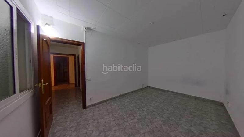 Foto 3271f849-157f-4fa7-8bdc-7315fffe3fdf. Appartamento in Artigues Badalona