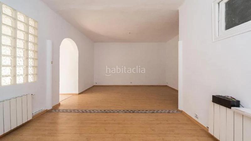 Foto 76816a55-924a-479e-aa79-528436df7c27. Pis a Llefià Badalona