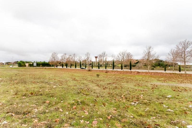 Foto 79ec45dc-4a9e-4851-9e35-a4442a7afa2b. Wohngrundstück in Yebes - valdeluz Yebes