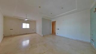 Etagenwohnung  Carrer de cervantes. Castelldefels (barcelona). "okupado" (no se puede visitar ni hip