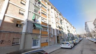 Pis  Carrer del boix. Cornellà de llobregat (barcelona). "okupado" (no se puede visita