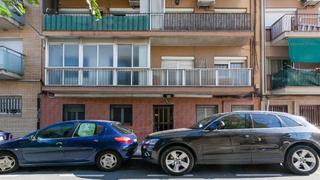 Pis  Carrer de francesc moragas i barret. Cornellà de llobregat (barcelona). "okupado" (no se puede visita