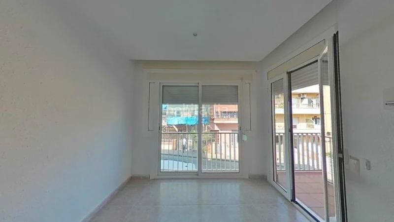 Foto 8f0306da-fc04-4e87-9fb4-02c63d2b73e0. Pis a Can Tintorer-Can Tries Gavà