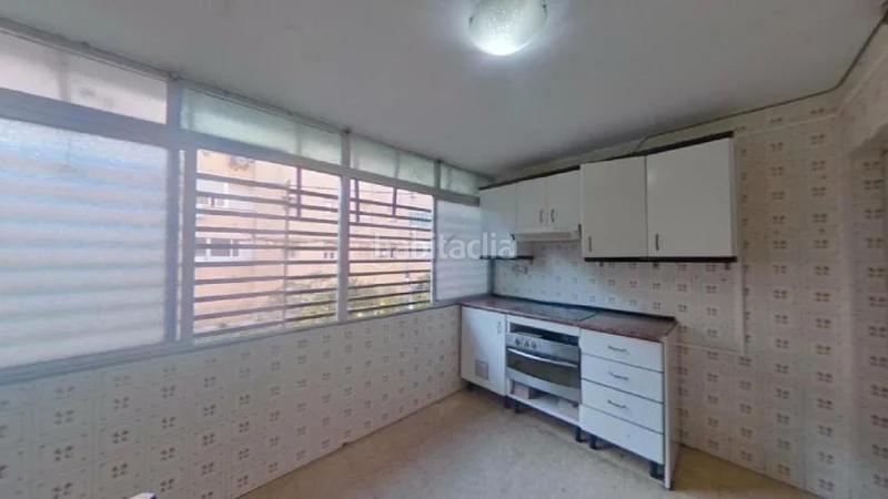 Foto e492ab1a-2178-4067-9729-a42e8e24d372. Pis a Les Planes Hospitalet de Llobregat (L´)