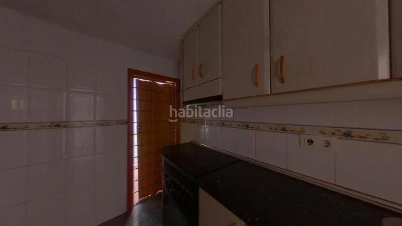 Foto 373a0ae6-fb7c-4686-9fbc-152a3860b137. Piso (barcelona). "okupado" (no se puede visitar ni hipotecar). en Mataró