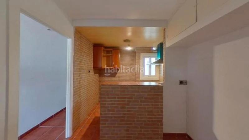 Foto 17e082e2-5db1-4c15-a532-04cd92f5e580. Piso (barcelona). "okupado" (no se puede visitar ni hipotecar). en Mataró