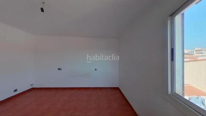 Foto 1bd52bac-fc1c-403b-9062-969a1806ff19. Piso (barcelona). "okupado" (no se puede visitar ni hipotecar). en Mataró