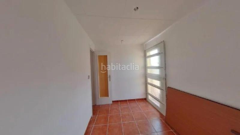 Foto 23b59150-7612-402e-888d-be4902aa99fc. Piso (barcelona). "okupado" (no se puede visitar ni hipotecar). en Mataró