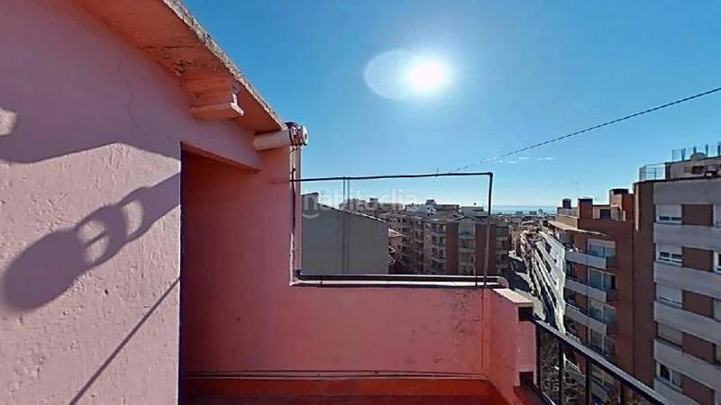 Foto b974dc62-6fe2-446d-9e97-2ee50e7d9a8f. Piso (barcelona). "okupado" (no se puede visitar ni hipotecar). en Mataró