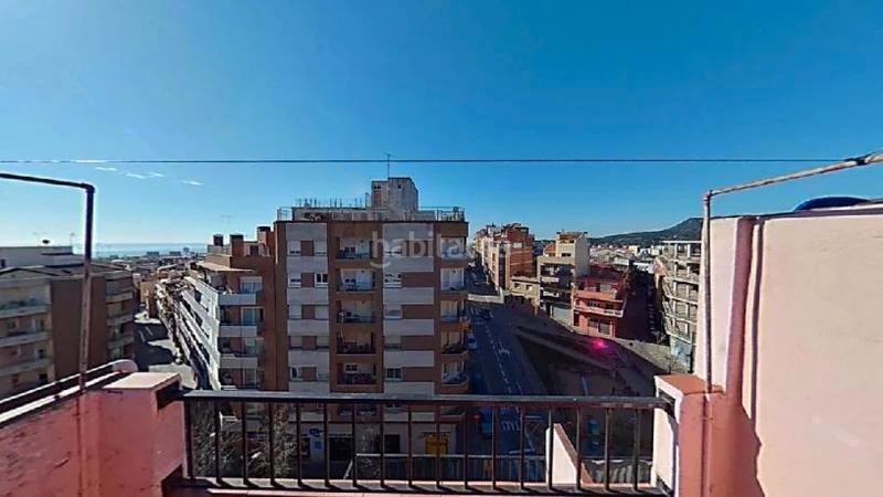 Foto d5bfc161-987c-4ec8-80a6-d5c5dc374722. Piso (barcelona). "okupado" (no se puede visitar ni hipotecar). en Mataró