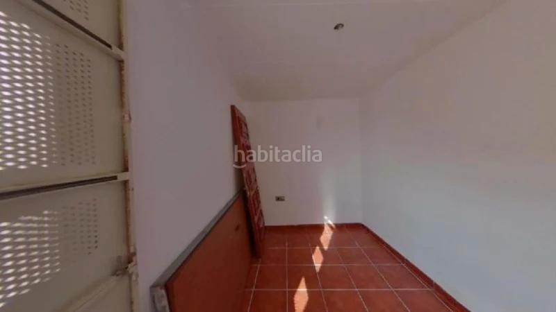 Foto db5c6618-0492-4472-ab98-c6e890c98a07. Piso (barcelona). "okupado" (no se puede visitar ni hipotecar). en Mataró