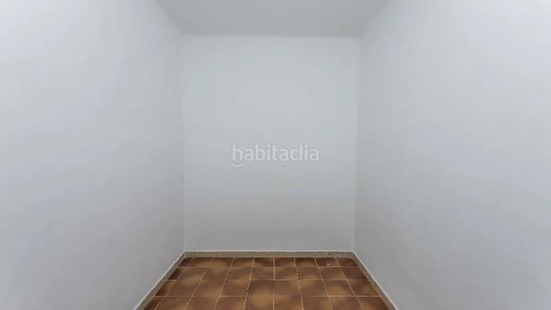 Foto 96254f3a-447a-4192-b3f8-159b78d5d26b. Piso (barcelona). "okupado" (no se puede visitar ni hipotecar). en Mataró