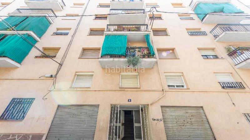 Foto ac8de614-faf4-43d6-8bae-2ff6e2f7d24e. Piso (barcelona). "okupado" (no se puede visitar ni hipotecar). en Mataró