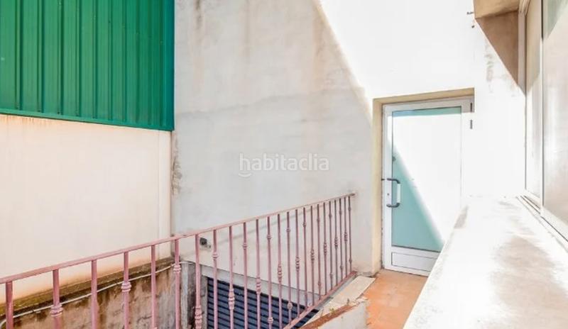 Foto 30aa08d9-2aae-4b87-bdbe-2fb6847afc29. Industrial building in Almussafes