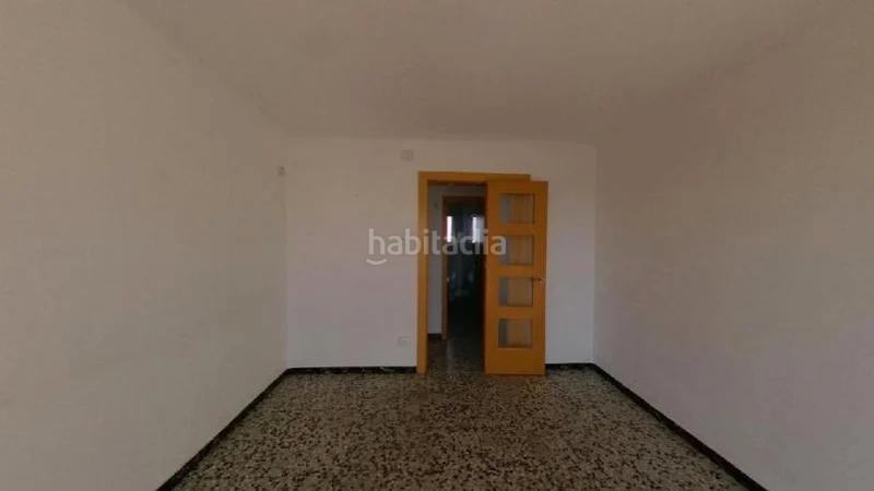 Foto 01651f4f-d589-408c-abf3-6e309bd4772f. Piso (barcelona). "okupado" (no se puede visitar ni hipotecar) en Mataró