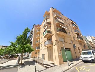 Pis  Plaça de la gatassa. Mataró (barcelona). "okupado" (no se puede visitar ni hipotecar)