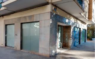 Local Comercial a Barrio de Campanar. Propiedad de banco