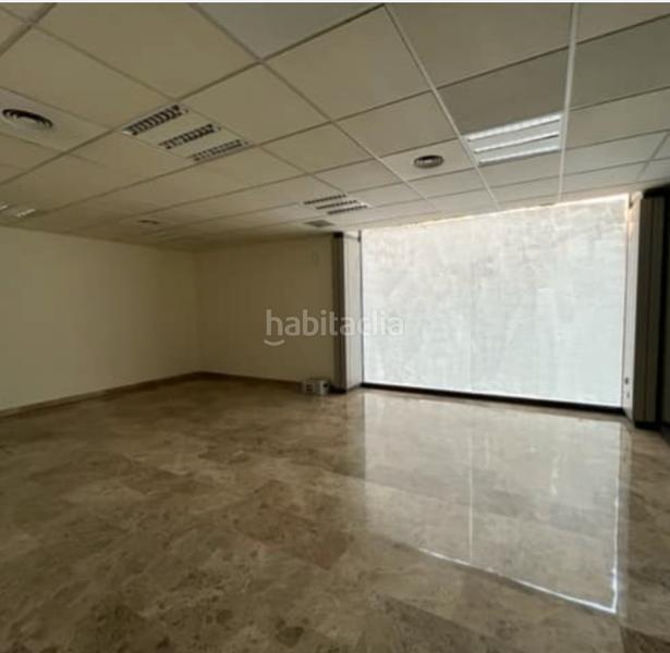 Foto 360e1a9c-c648-42e2-a9f6-baacd3ff6a8f. Oficina a Picassent
