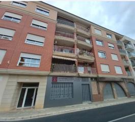 Local Comercial a Turís. Propiedad de banco