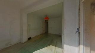 Appartement  Carrer de núria. Premiá de mar  (barcelona). "okupado" (no se puede visitar ni hi