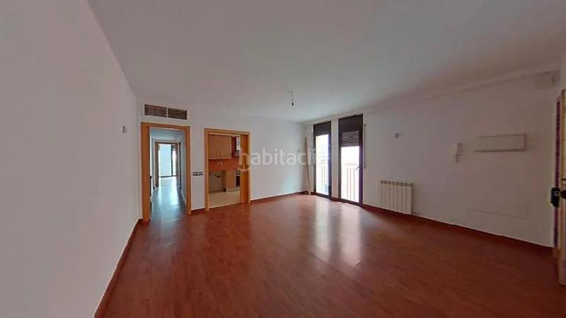 Foto 98598875-6757-4522-9ea9-3c88fd8f492a. Piso (barcelona). "okupado" (no se puede visitar ni hipotecar). en Ripollet