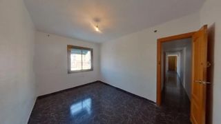 Appartement  Carrer del dibuixant junceda. Rubí  (barcelona). "okupado" (no se puede visitar ni hipotecar).
