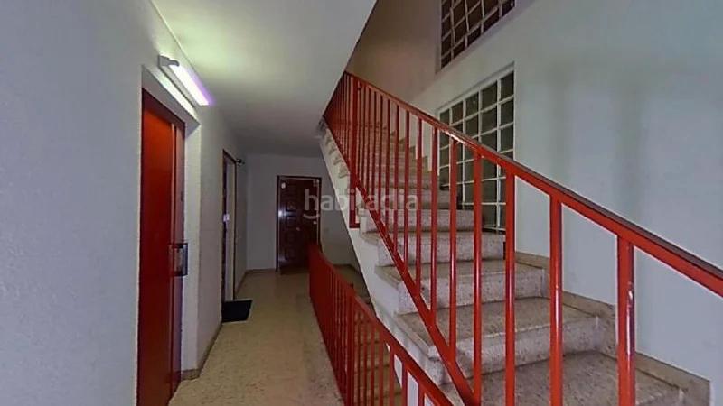 Foto 59f63ad3-6d00-4390-995d-5bb292e07e59. Piso (barcelona). "okupado" (no se puede visitar ni hipotecar). en Rubí