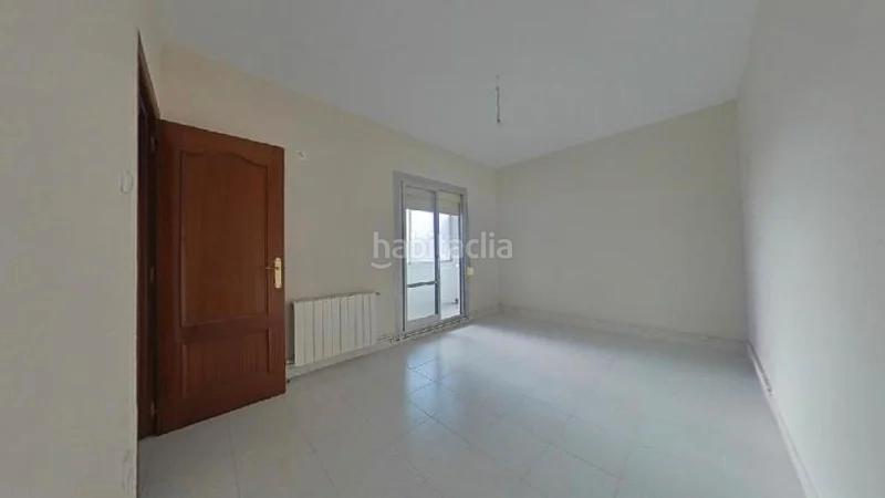 Foto 77e520de-03fc-4f49-9bc1-c7ef6fd54682. Appartement dans Els Merinals Sabadell