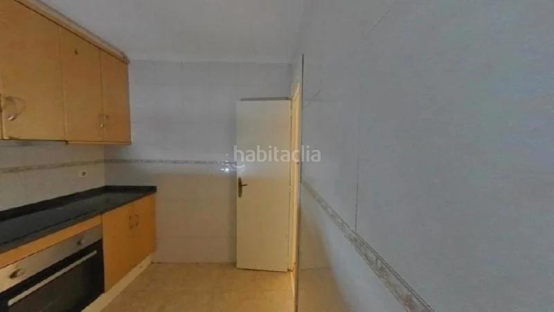 Foto a80d9593-ca55-4c3f-a9c3-950b4be624cb. Piso , "Can Rull" (barcelona). "okupado" (no se puede visitar ni hipotecar). en Sabadell
