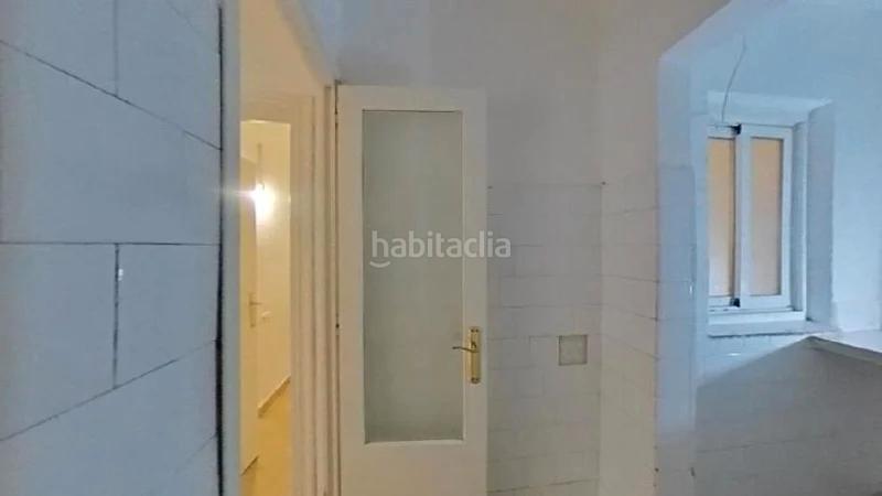 Foto ec6d91a7-c86b-4bf2-98c2-a7d5d888fefa. Piso , "Can Rull" (barcelona). "okupado" (no se puede visitar ni hipotecar). en Sabadell