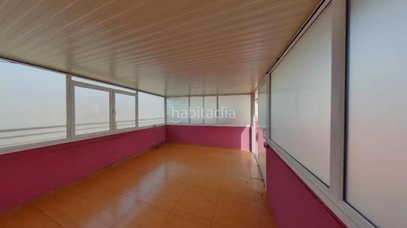 Foto 9705e790-25d5-418d-a6ee-8a2c4ce10a63. Piso "Torre-romeu" (barcelona). "okupado" (no se puede visitar ni hipotecar) en Sabadell