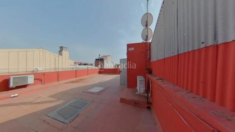 Foto 9800f9cc-92c9-403c-a704-0832e7fba25d. Piso "Torre-romeu" (barcelona). "okupado" (no se puede visitar ni hipotecar) en Sabadell