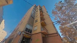 Pis  Carretera de terrassa. Sabadell, "can rull" (barcelona). "okupado" (no se puede visitar